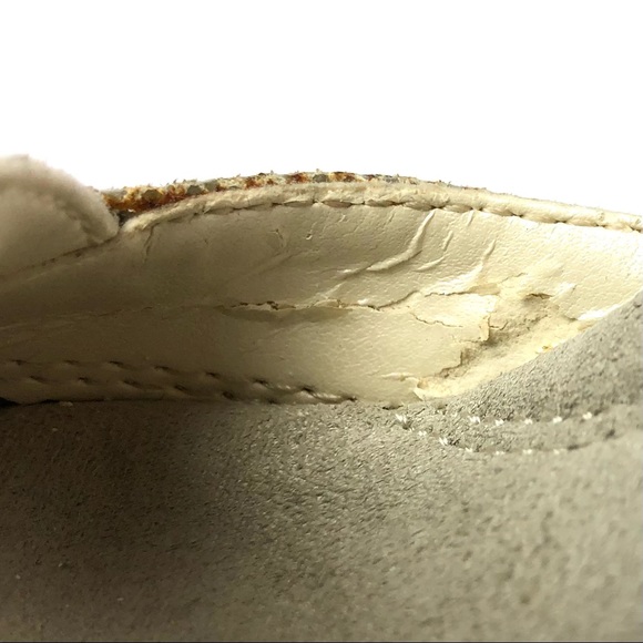 Aerosoles Paperback Metallic Cross Strap Pumps - Picture 12 of 13